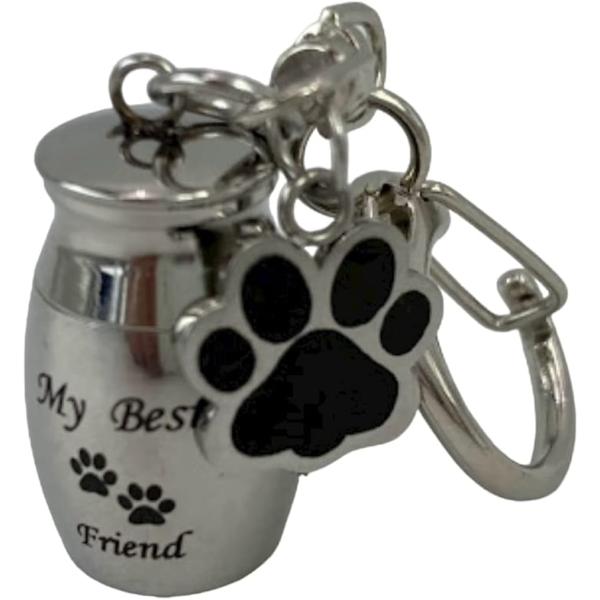 バリエーションコード : 2B2DDN9KNQ・大切なペットの手元供養ができる遺骨アクセサリーです。フタを開けると中が空洞になっており、ペットの遺骨や遺灰の一部、遺髪、爪、歯等を納めることが出来る遺骨カプセルキーホルダーです。・キーホルダー...