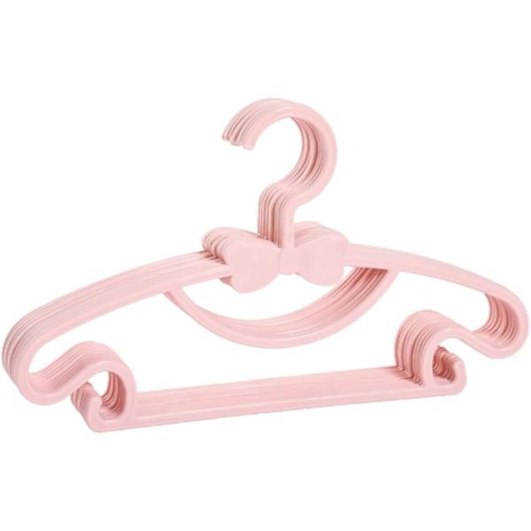 バリエーションコード : 2B4W6JYLTU・大人と子供の服のサイズが違うように、ハンガーのサイズも違います。ベビー服、子供服には専用の小さいハンガーをオススメします。・子供服専用ハンガーを使うことで、お洋服の伸びや型崩れを防ぎます。・パ...