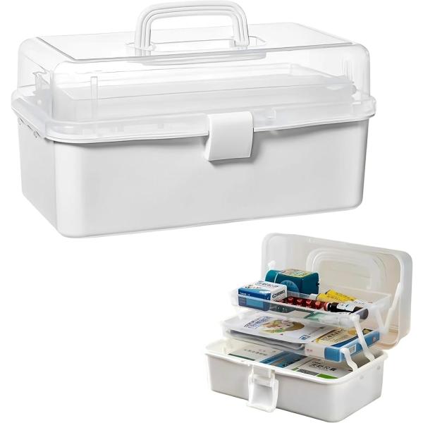 バリエーションコード : 2BU93OWHFY「一目でわかる透明収納」 透明なデザインで、救急箱の中身が一目で確認できます。常備薬や応急処置用品をスッキリ整理し、必要なものを素早く取り出せます。上段には仕切りがあり、綿棒や感冒薬をしっかり分...