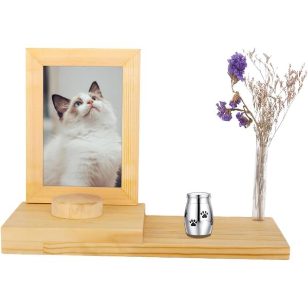 バリエーションコード : 2B9IL4U4GCペット仏壇、ミニ骨壺セットは、愛犬、愛猫、ウサギ、ハムスター、小鳥などのペット用省スペースの供養台、祭壇と遺骨や遺髪を入れる分骨容器のセット。大切な家族の供養、いつも身近に感じられるメモリアルス...