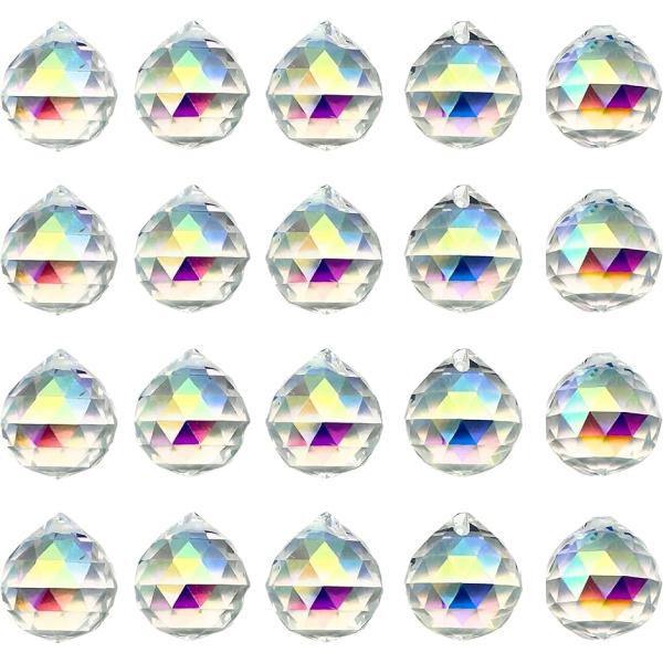 バリエーションコード : 2B9S0XKGLU「美しい光の演出」East Leafのクリスタルボールは美しい光を反射し、サンキャッチャーの魅力を高めます。日差しや室内照明の中で、独自の輝きを創り出します。「多彩なカラーセット」 East L...