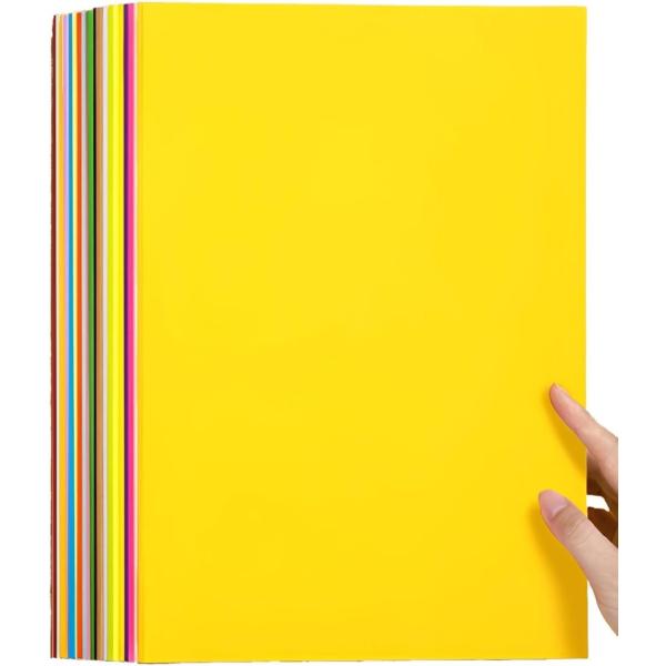 バリエーションコード : 2BJ39N8S3P「大きめサイズ折り紙」標準的な折り紙よりも大きいサイズの展開で、用途もさらに広がり子どもの豊かな想像力を育むことができます。また、子どもだけでなくお年寄りの方まで幅広く使うことができます。「2サ...