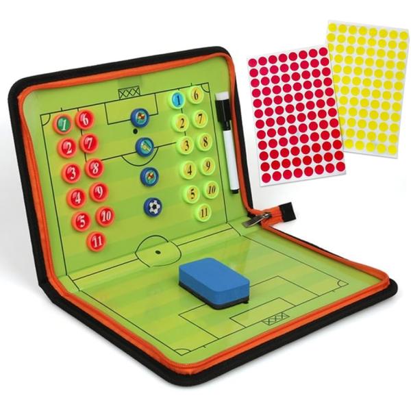 「お名前シール付き サッカー 作戦ボードできました。。」 今までの 作戦ボード で物足りないところはありませんか？ マグネットが取れる、番号マグネットでは選手名が分からないなどなど。本商品はサッカーコーチがより指導に向き合えるよう使いやすさ...