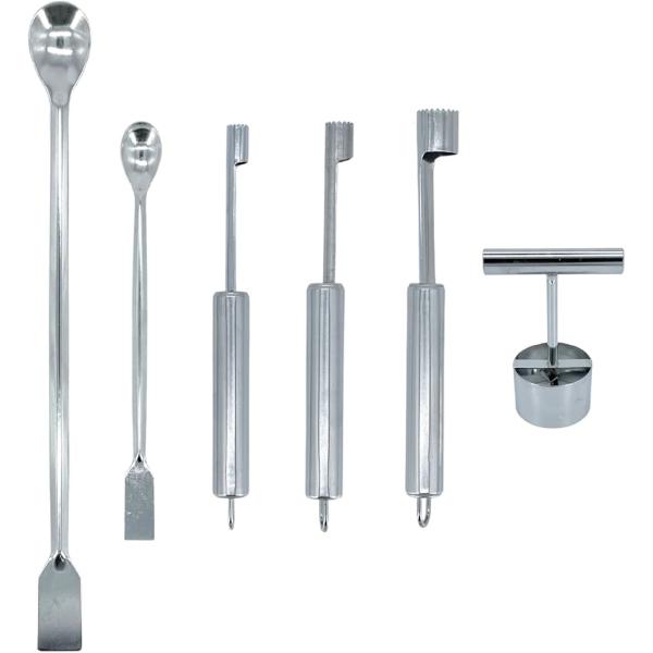 バリエーションコード : 2BJU46QSXL幼虫投入穴空け器具４サイズとカブクワスプーン（掻き出し用長尺薬さじ）２サイズの合計６点セット。菌糸瓶の作成、カブトムシやクワガタ飼育準備、クワカブ幼虫投入の際の幼虫穴あけ、成長した幼虫の移動・配...