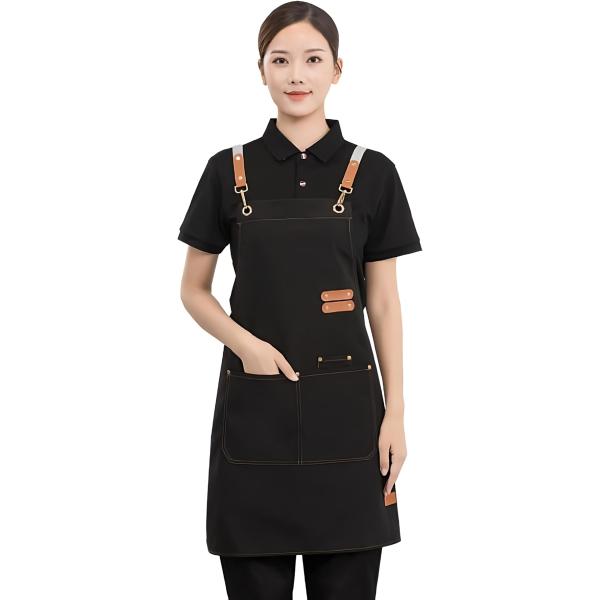 バリエーションコード : 2BJJRQGNHV・幅広い作業時などに活躍するデニムエプロン。各色ございます。正面のポケットにはスマホや工具などの道具を収納。DIYをはじめ、ガーデニングや園芸やショップの接客用エプロンとしても。丸ごと水洗いで手...