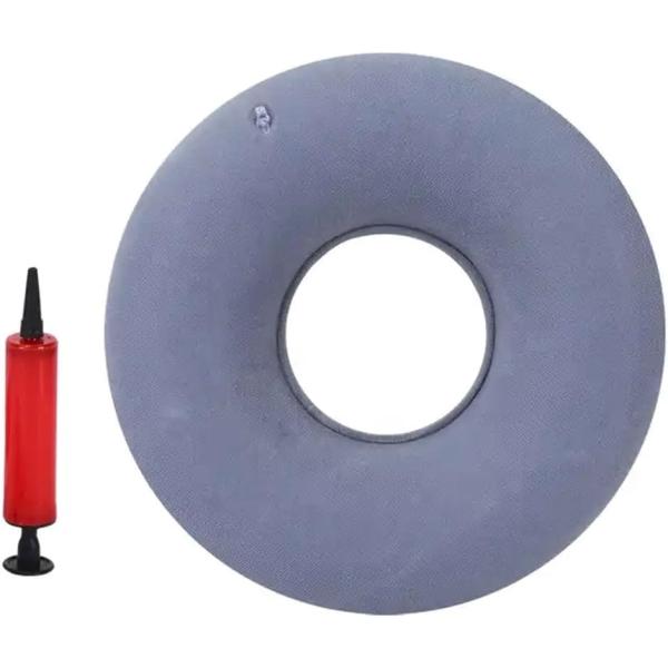 バリエーションコード : 2BJOC1W83Y空気を入れて膨らませるドーナツ型エアークッションです。使わない時はコンパクトにたためるので収納場所をとらず持ち運びにも便利です。表面は手触りの良い布生地を使用しており、エアーの量を調節することで...