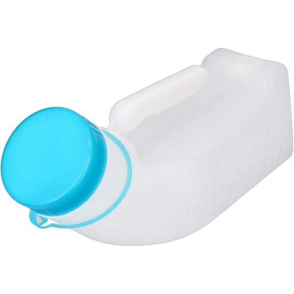 男性用の尿瓶です。容量は1Lです。「スクリュー式のキャップで漏れにくい」ワンタッチ式キャップで外れて漏れることもあります。重要なポイントの「漏れにくさ」を追求しました。「プラスチック製で軽い」軽いので持ち運ぶのも楽々です。取っ手もあります。...