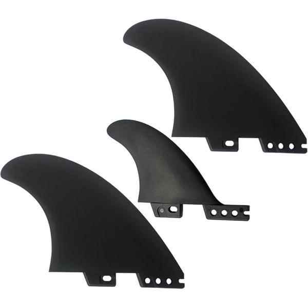 バリエーションコード : 2BJ9Y1XVCYサーフボード用の汎用サイドフィンとスタビライザーのフィン3枚セットです。軽い・強い・腐食しない特徴を持つカーボンコンポジット材を使用しマット仕上げで耐摩耗性の滑らかな表面構造になっています。「商...