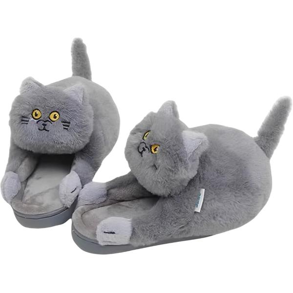 バリエーションコード : 2BU0WVH9VV「猫の可愛さに包まれる極上の履き心地」ネコをモチーフにしたキュートなデザインが、おうち時間を特別な癒し空間に変えてくれます。モコモコふわふわの肌触りは、まるで本物の猫を抱いているような心地よさ。...