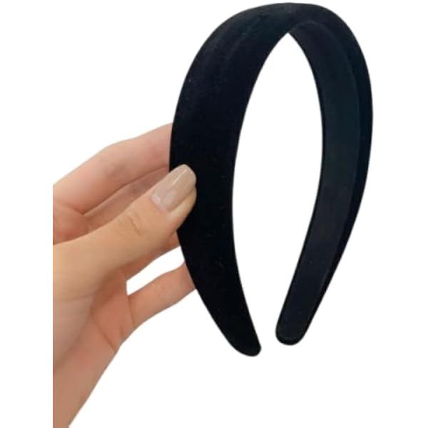 バリエーションコード : 2BU3FS61G5「クラシックベロアカチューシャ。上品カラーで大人可愛いスタイルに」上質なベロア素材を使用した、シンプルかつ上品なカチューシャが登場。ふんわりとしたボリューム感がありながら、締め付け感が少なく、長...