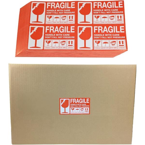 バリエーションコード : 2BU45X5PX3「取扱注意シールで破損防止」 「取扱注意」や「Fragile」の明記で、配送中の取り扱いを丁寧に促します。大切な荷物を守り、クレームや破損リスクを軽減できます。「壊れ物用荷札シールの汎用性」 宅...