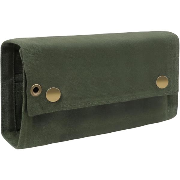 バリエーションコード : 2BU6WGXDD2キャンプやアウトドアでのお料理に。スパイス収納ポーチ（9本収納・ボトル付き）です。スパイスや調味料をコンパクトに収納でき、キャンプやBBQ、ハイキングなどのシーンで大活躍。「コンパクトで持ち運び...