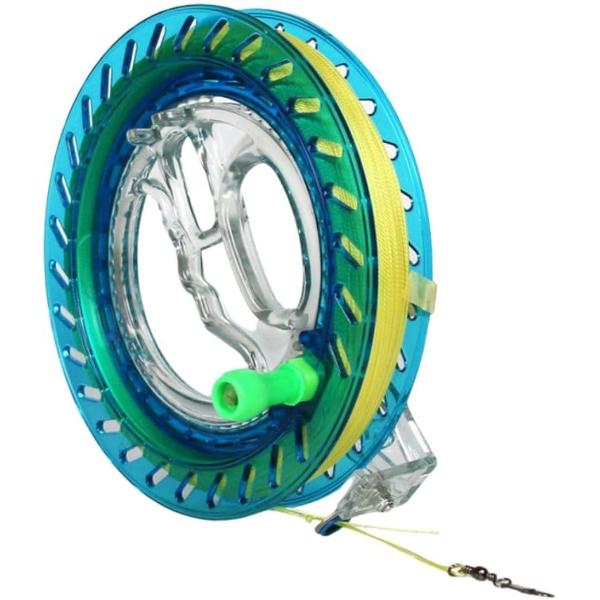 「便利なロック＆グリップ機能」使わないときはロック、使用時はグリップとして活用できる2WAYデザイン。滑らかな回転と操作性の良さを実現し、初心者でも簡単に凧揚げを楽しめます。「軽量・丈夫な設計」持ち運びやすい軽量素材を使用しながらも、頑丈で...