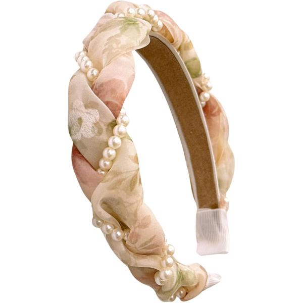 バリエーションコード : 2BU9LO0KON・「透け感シフォン」 軽やかなシフォンに淡い花柄プリント。春夏コーデにふんわりマッチ。・「編み込みxパール」 三つ編み状にねじった布に連続パールをあしらい、360°どこから見ても華やか。・「小顔...