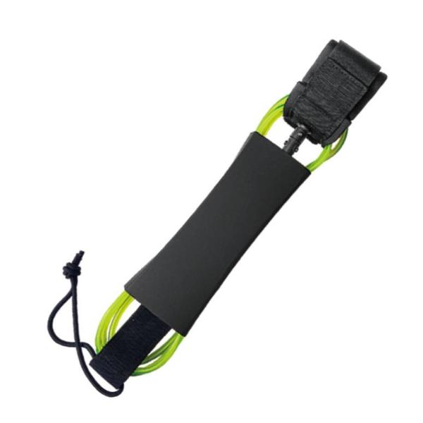 バリエーションコード : 2BUW1U9PXO「安全性を高めるサーフィン必須アイテム」 リーシュコードは、サーフィン中の安全を守るための重要な装備です。ボードが波に流されるのを防ぎ、サーファーがすぐにボードに戻れるため、転倒時の危険を軽減し...