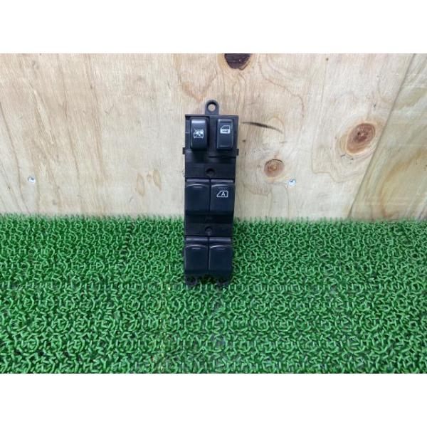 インプレッサ DBA-GGC パワーウインドウスイッチ 45A 83071FE190