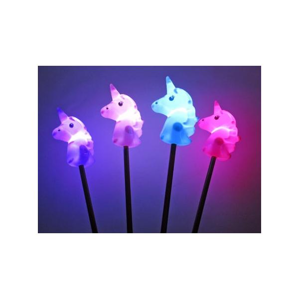 光るおもちゃ 7種アソート197個入り 光るおもちゃ 7種アソート197個入り