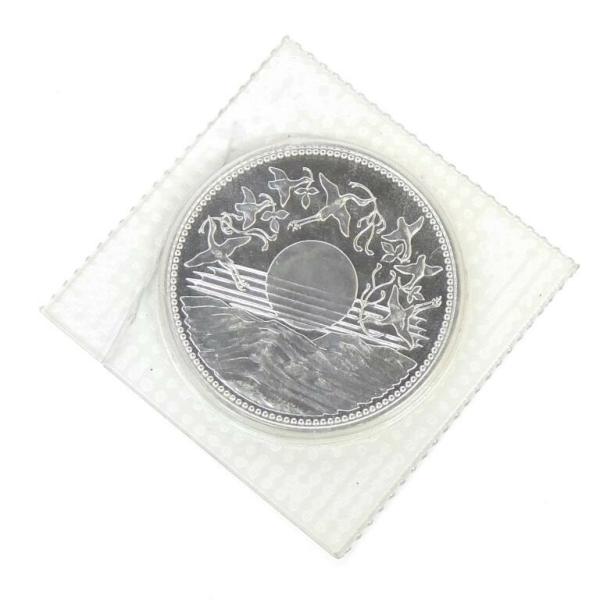 天皇陛下御在位60年記念　1万円銀貨　パックに折れ跡あり 昭和61年 天皇陛下御在位60年1万円銀貨 パック割れ 未開封 記念貨幣