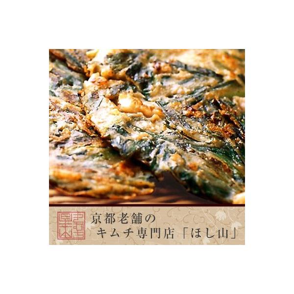 とろけるような牛すじミンチ肉を生地に混ぜて表面をカリッと焼きました。牛すじ肉に合わせてにんにくも生地に混ぜ、ニラベタよりもコクのあるチヂミに仕上げてあります。フライパンで油をひかずにから炒りして、表面をパリッとさせてお召し上がり下さい。味付...