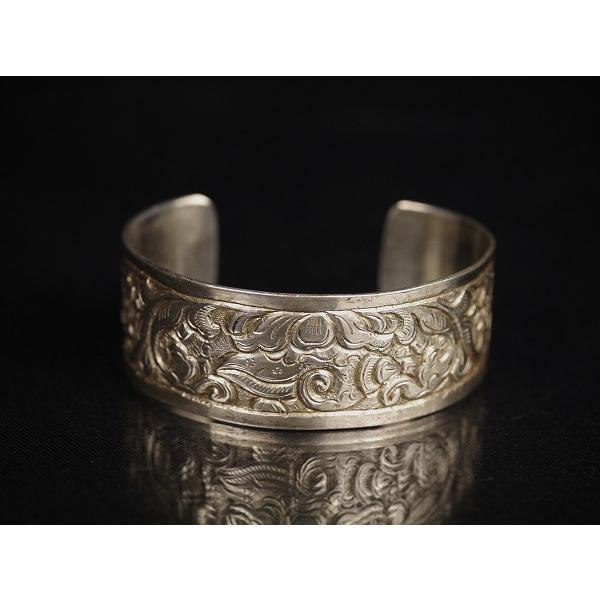 法螺貝 銀製腕輪 仏像仏画チベット美術卸の天竺堂 通販 Yahoo ショッピング