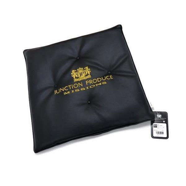 レザークッション ブラック/ゴールド 45×45cm JUNCTION PRODUCE