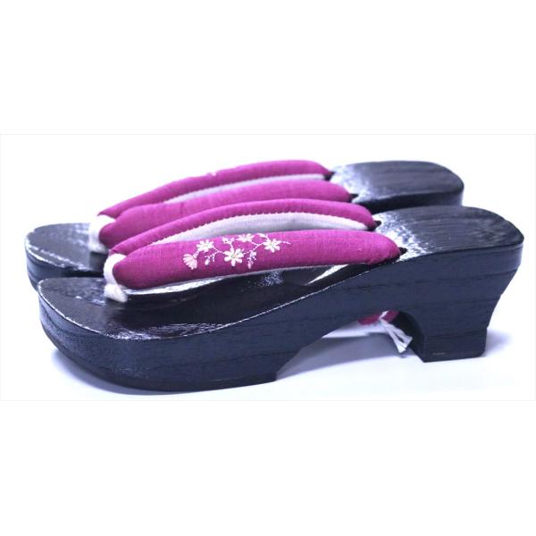 [Release date: May 5, 2025]品番/33-21 61809202  gt-46桐げた・フリーサイズ・長さ24cm(適応サイズ23〜24.5cm)・巾6.5〜8cm・カカトの高さ6cm・つま先の高さ4cm・一足(片方)...