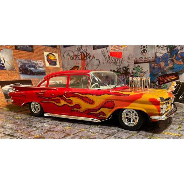 ミニカー 1/18 マッドマックス 1959 インパラ 赤フレア 特別限定300台