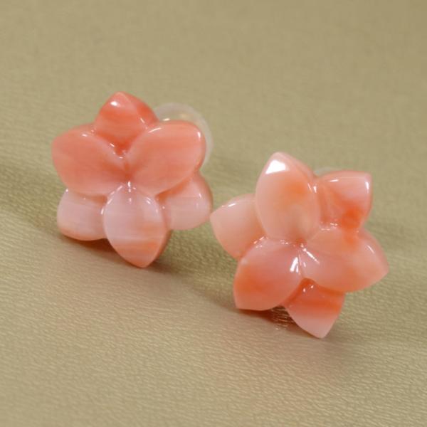 宝石珊瑚のSANSUI ピンク 深海珊瑚 百合 ユリ 花 ピアス K18 イエロー