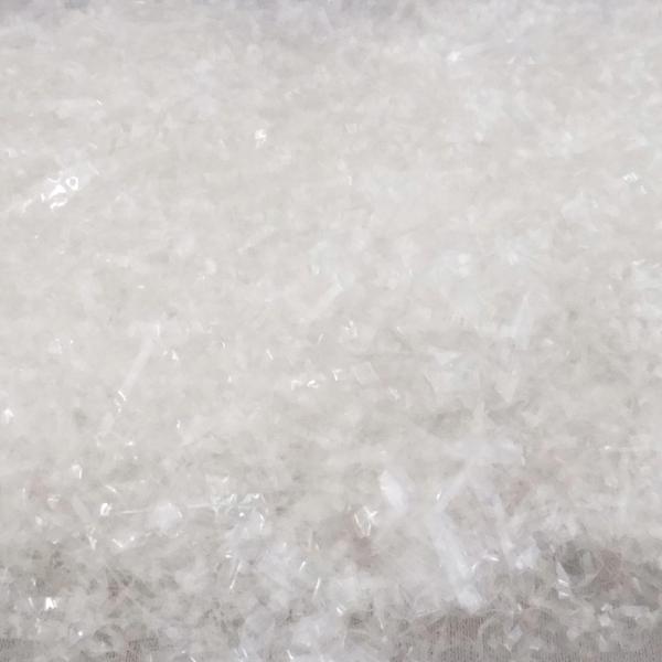 ※ご注意ください※個人宅配送不可の為、お届け先住所に農園名、店舗名、営業所名等屋号が必須となります。カット幅：1mm材質：セロハンカラー：白1袋：3kg入り果物等、贈答品のクッション材に！