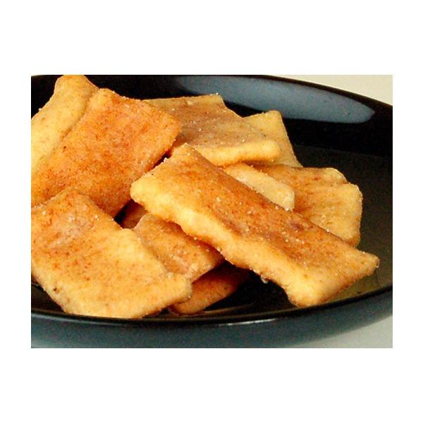 柔らかくサクッとした食感で女性に人気があります。法善寺あられの看板商品！当店売れ筋NO3！マヨネーズ味が好きな方は是非一度お試し下さい。雑誌の乾き物、おつまみランキングで上位に入ります。［分類］あられ・おかき・せんべい・かきもち