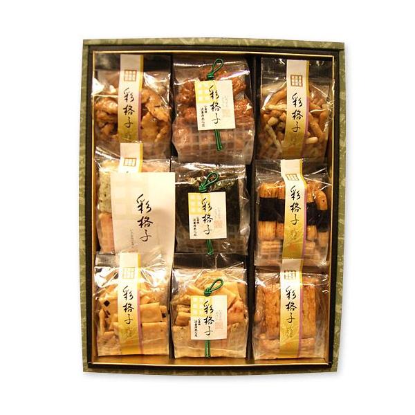 法善寺あられは産地厳選の国産水稲もち米にこだわり、なにわの味として広く親しまれてきました。その伝統の技を受け継いできた、職人お奨めの逸品が「彩格子」になりました。小つぶの商品を小袋に入れ、バラエティに富んだ商品となっております。［分類］あら...