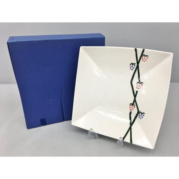 プレート 角皿 25cm 野いちご 有田焼 盛り皿 未使用 2409LT315