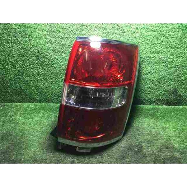 トヨタ クラウンエステート JZS171W テールランプ ライト 右 68750