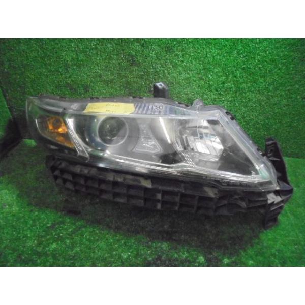 オデッセイ DBA-RB3 右ヘッドランプ ライト RP43P 51063 ホンダ（HONDA 