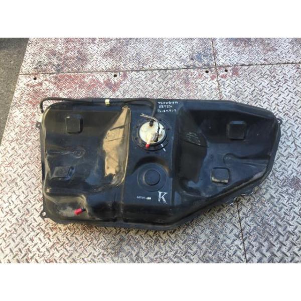 セリカ TA-ZZT231 フューエルタンク 1D0 75110 : 原木リサイクルパーツ