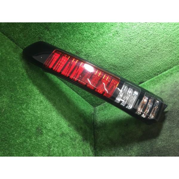 バモス ABA-HM1 右テールランプ リア レンズ B92P 78301 : 原木
