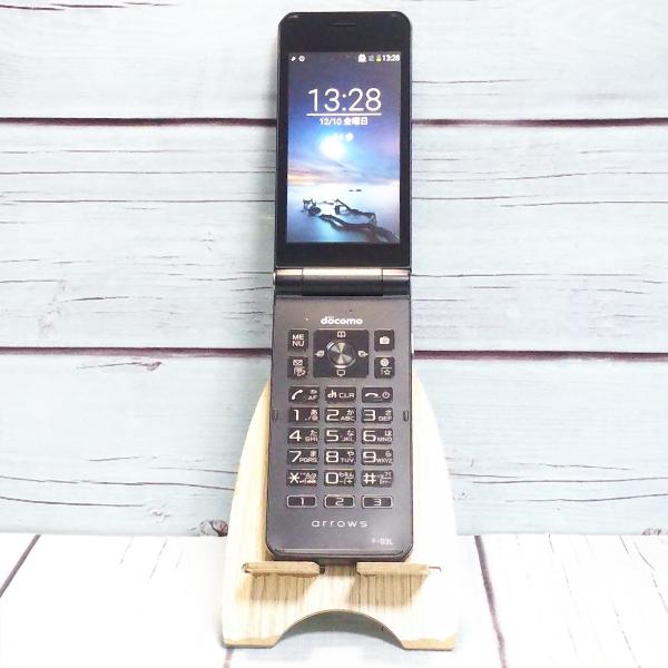 ネットワーク判定○のため安心してお使いいただけます。商品は本体（バッテリー内蔵）のみです。その他の付属品はありませんのでご注意ください。【特記事項】なし。【バッテリー性能】著しい性能低下がないことを確認しています（OSからの性能確認不可）【...