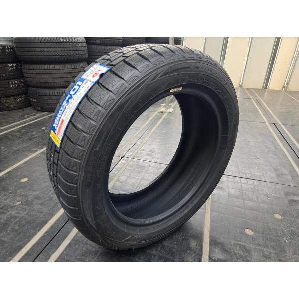 【即納・1本のみ】2024年製新品スタッドレス★ダンロップ★ウィンターマックス01 RFT★225/50R17 94Q★BMW3シリーズ他 ランフラットタイヤ