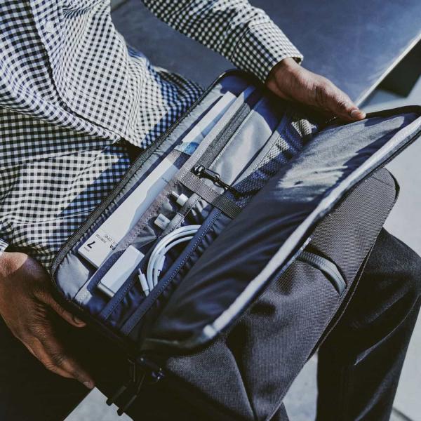 Aer エアー Tech Folio 13 テックフォリオ ラップトップケース PC