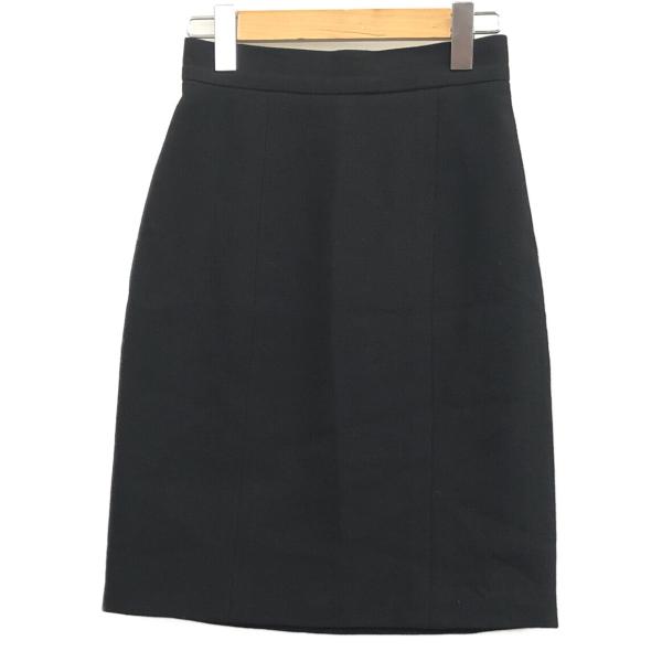 美品 シャネル 黒 36サイズ フリル タイトスカート ひざ丈 ココマーク 美品 シャネル 黒 36サイズ フリル タイトスカート ひざ丈 ココマーク