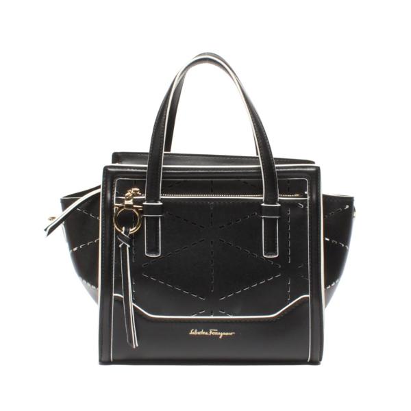 美品 サルヴァトーレフェラガモ 2wayハンドバッグ ショルダーバッグ