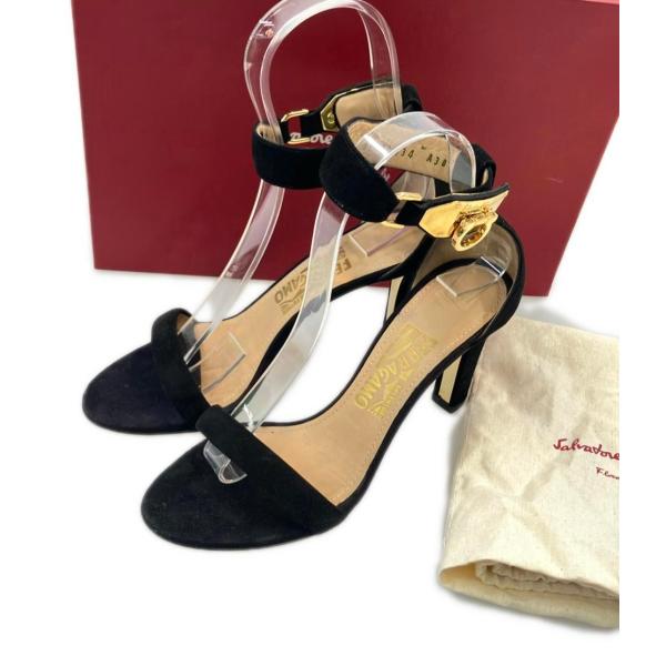 【美品】✨サルヴァトーレフェラガモ 23.5 TARYN サンダル ガンチーニ サルヴァトーレフェラガモ アンクルストラップサンダル ガンチーニ