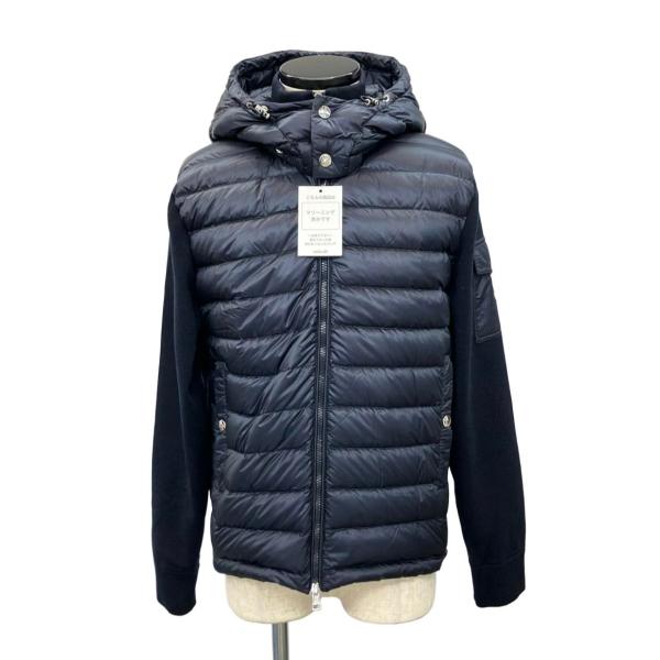 モンクレール　ジャケット　ほぼ未使用 MONCLER (モンクレール) 撥水 袖モノグラムバンド ナイロンジャケット