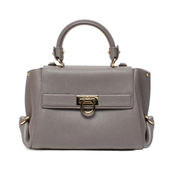 美品 サルヴァトーレフェラガモ 2way ハンドバッグ ショルダーバッグ