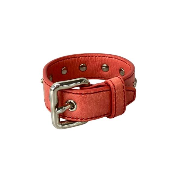 【新品未使用】MIU MIU スタッズ付きレザーブレスレット 中古・古着通販】MIU MIU (ミュウミュウ) マドラスレザー
