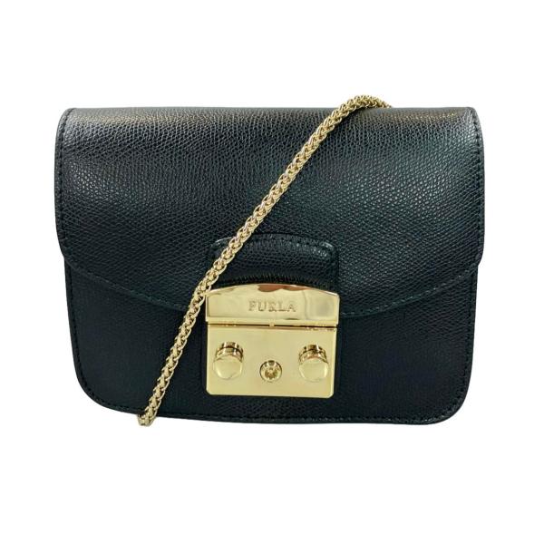 hugall_rc-itug1bzxfiw0-zqa4