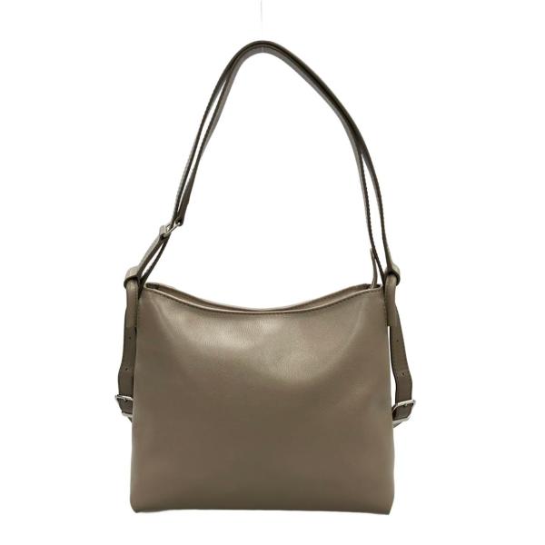 hugall_rc-itzbp3yn078u-stbc