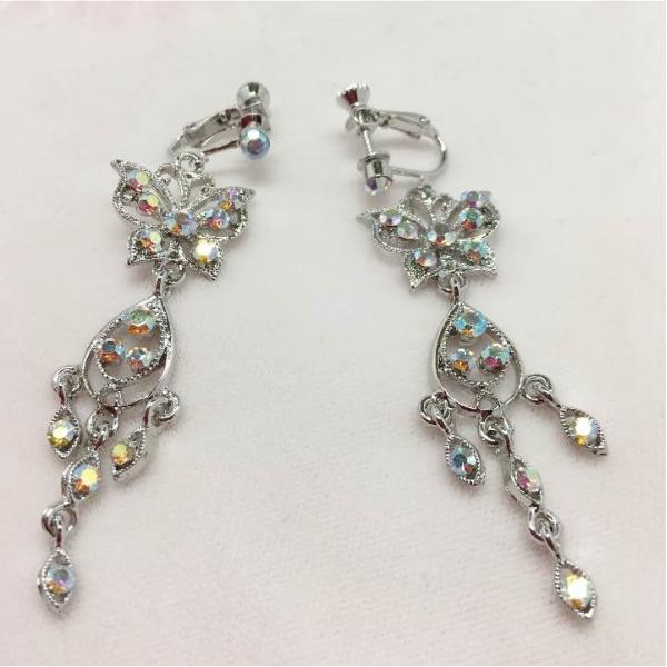 日本メーカー・エルプラトが自信をもってご提供する社交ダンス衣装