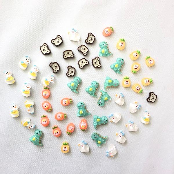 送料無料 ネイルチップ ネイルパーツ 20個セット くま 怪獣 面白