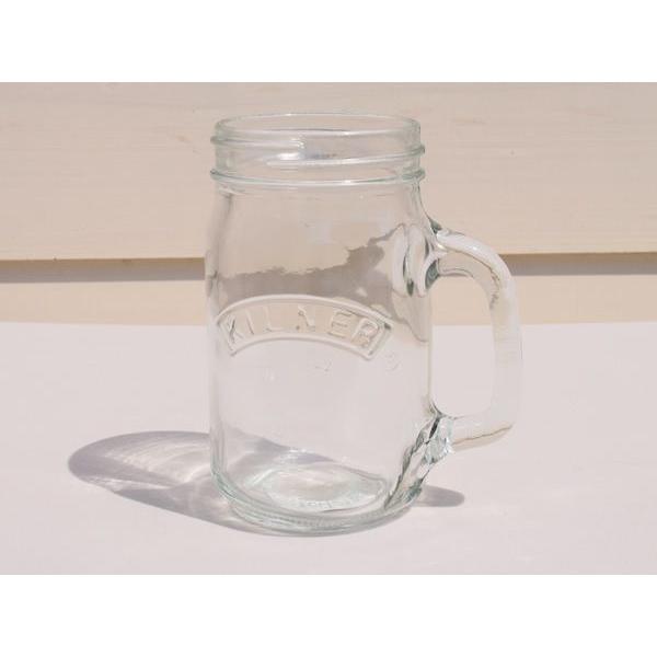 伝統あるイギリスのブランドKILNER（キルナー）のハンドルジャーです。熱や酢に強く、匂いが残りにくいソーダガラス製です。500mlの大きめなサイズなので氷を入れて冷たい飲み物を入れると、ちょうどいいサイズです。気軽にカフェの雰囲気が楽しめ...